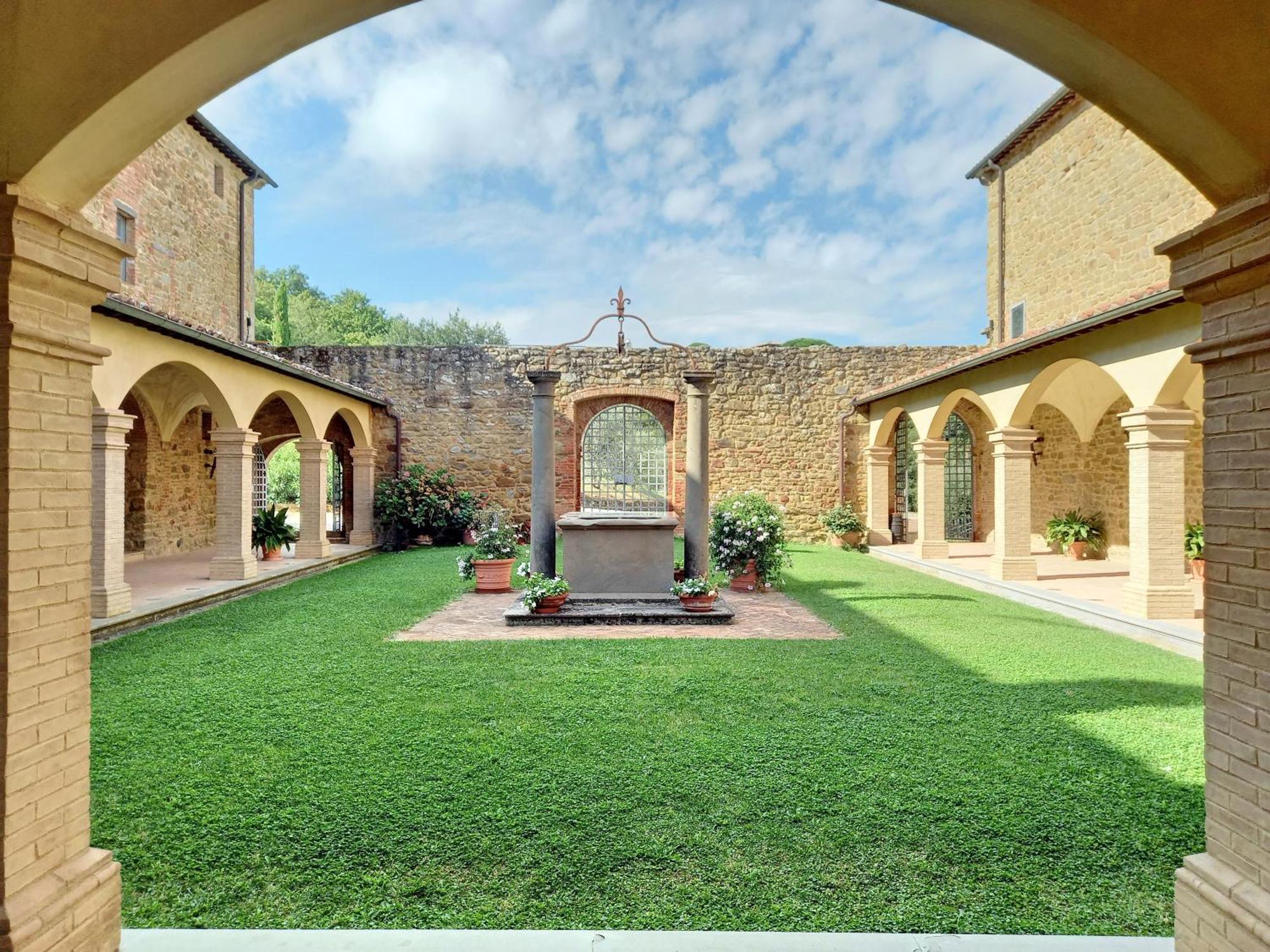 Agriturismo I Frati Paciano المظهر الخارجي الصورة