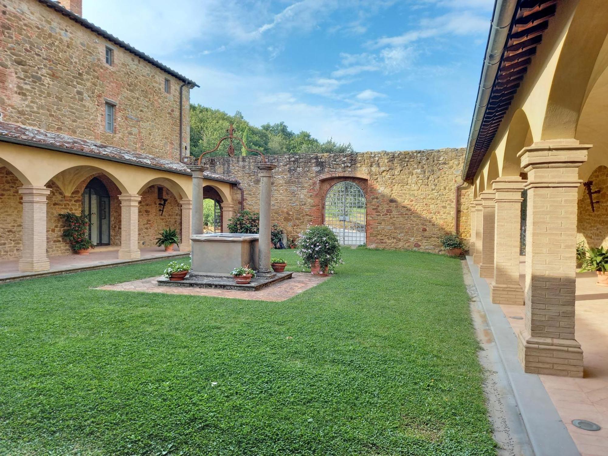 Agriturismo I Frati Paciano المظهر الخارجي الصورة