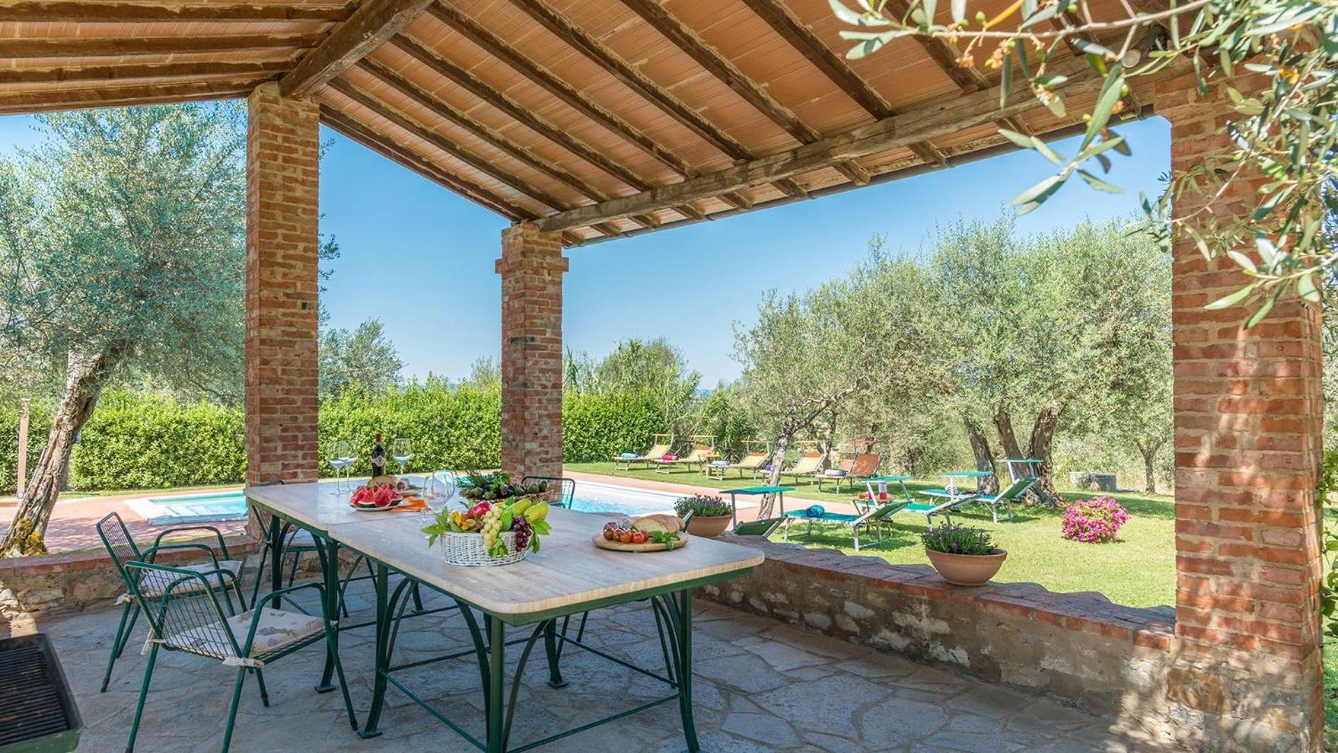 Agriturismo I Frati Paciano الغرفة الصورة